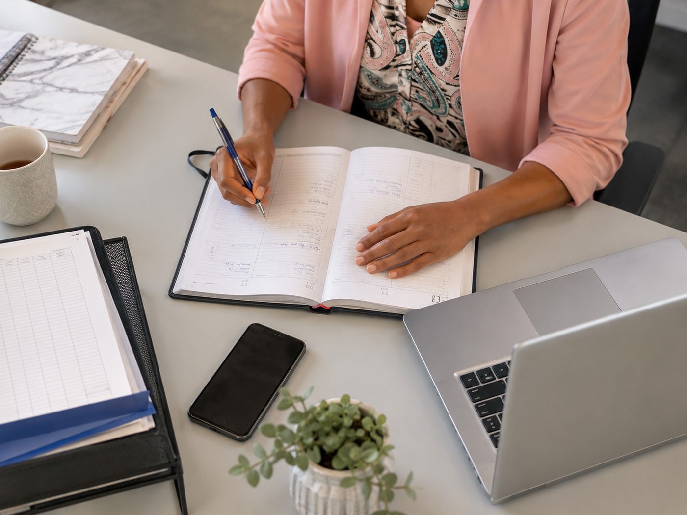 Assistante administrative à distance pour professionnel de santé : gestion administrative au quotidien